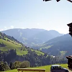 In Sankt Johann Im Pongau Near Area Apartment *