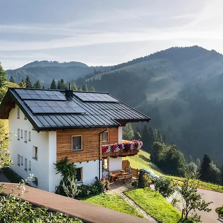 Cozy Apartment in Sankt Johann im Pongau near Ski Area Apartment Wagrain
