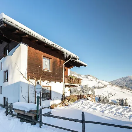 Apartment Close To The Ski Area *