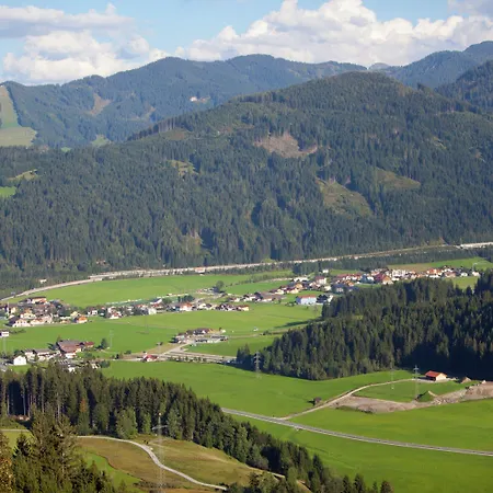 Cozy Apartment in Sankt Johann im Pongau near Ski Area Apartment Wagrain